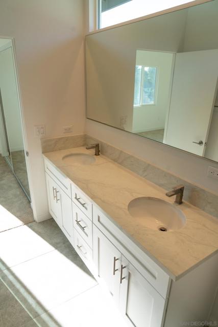 Image 16 of 30 For 2201 Bonita Ct.