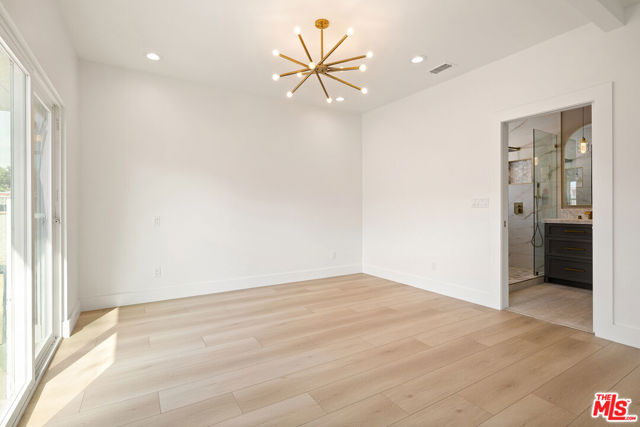 1558 W 47th Street, Los Angeles CA: https://media.crmls.org/mediaz/b4e043c9-7d30-4a3d-8146-67d0ef97ab87.jpg