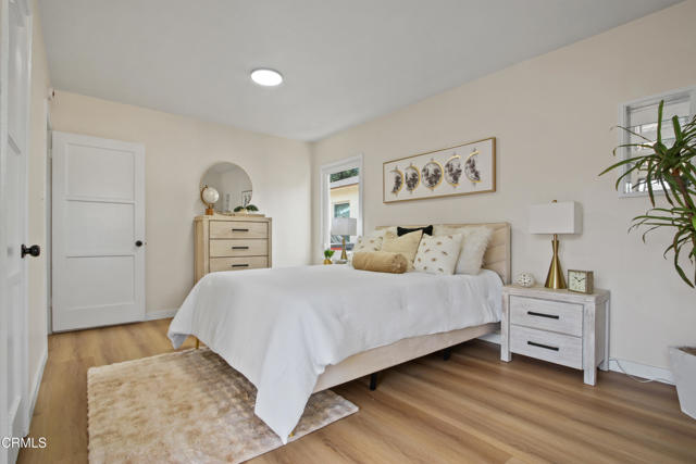 Detail Gallery Image 9 of 19 For 3178 Chestnut Ave, Long Beach,  CA 90806 - 3 Beds | 2 Baths