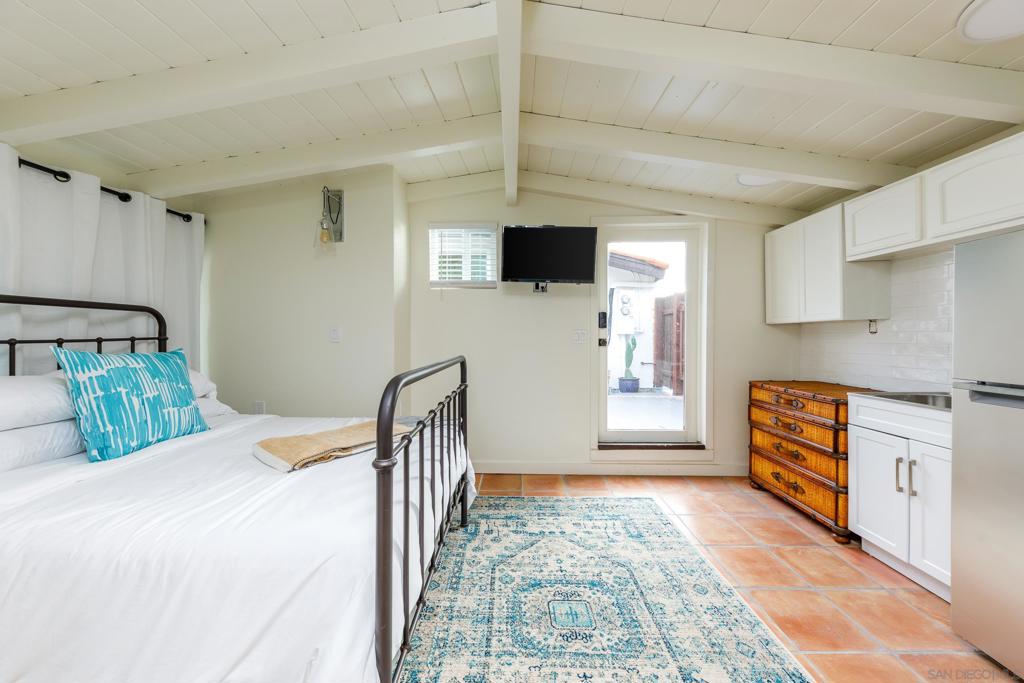 MLS #250041465SD image #35