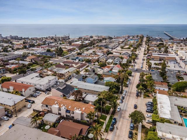 4851 Narragansett Ave, San Diego CA: https://media.crmls.org/mediaz/b4e4e231-c88f-4820-830e-f208b9ea4d38.jpg