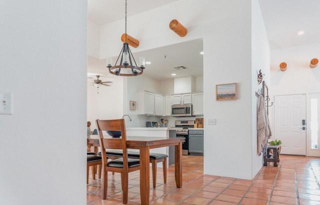 54860 Avenida Rubio, La Quinta CA: https://media.crmls.org/mediaz/b4e55fbe-d777-4435-808b-57ccce225722.jpg