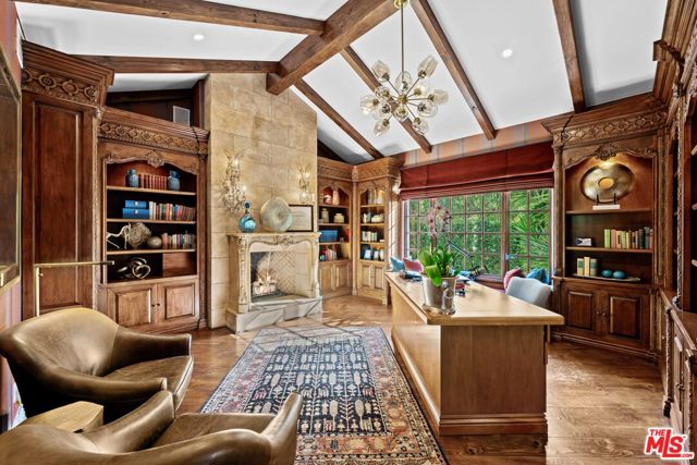 2347 E Valley Road, Santa Barbara CA: https://media.crmls.org/mediaz/b4e5d383-787f-4963-bdfd-ce0db62a6c7c.jpg