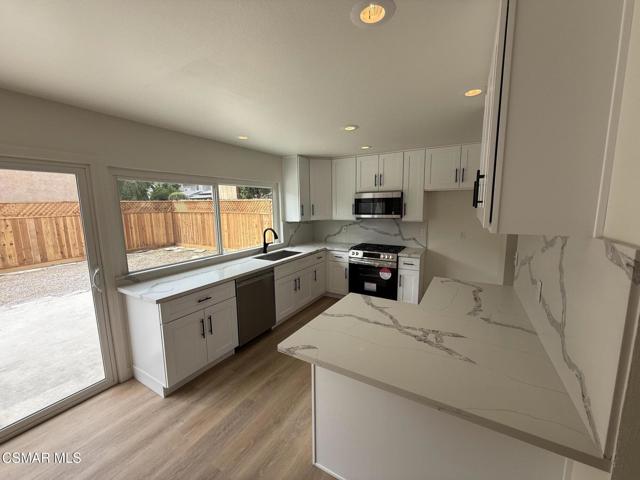 2203 Marter Court, Simi Valley CA: https://media.crmls.org/mediaz/b4e6ce9a-f986-4db9-bcfe-8137a26848e8.jpg
