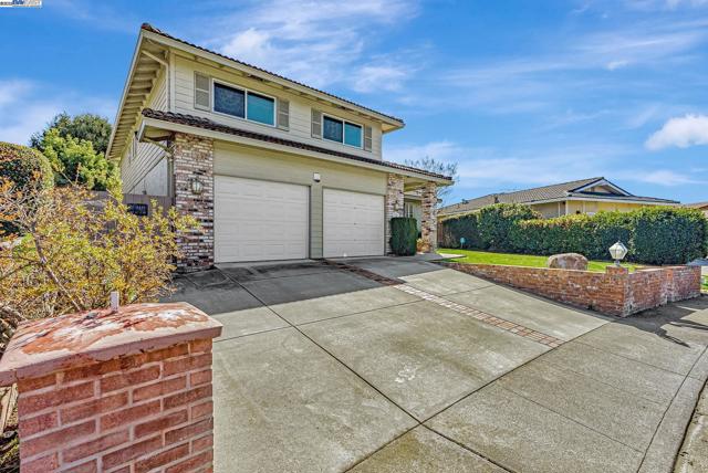 Image 1 of 60 For 25660 Paul Ct