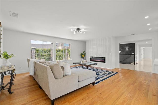 1501 Welburn Avenue, Gilroy CA: https://media.crmls.org/mediaz/b4eae693-b898-4d25-ba79-1daf37527d4f.jpg