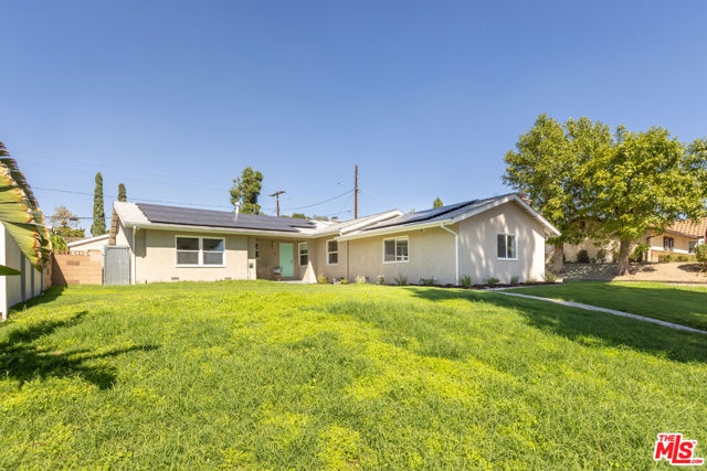 18515 Chatsworth Street photo 20