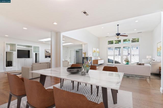 225 Rheem Blvd, Moraga CA: https://media.crmls.org/mediaz/b4ebc27c-7272-408a-8ac8-a8b6862c0652.jpg