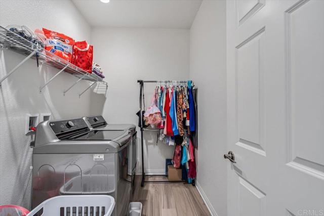 Detail Gallery Image 27 of 49 For 10427 Graphite St, Spring Valley,  CA 91977 - 3 Beds | 2/1 Baths