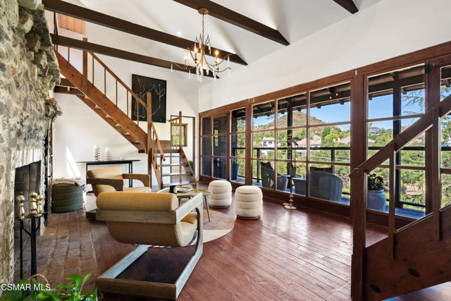 141 Lake Sherwood Drive, Lake Sherwood CA: https://media.crmls.org/mediaz/b4ed45e0-45a5-4ae0-b72f-1f824e95f9a9.jpg