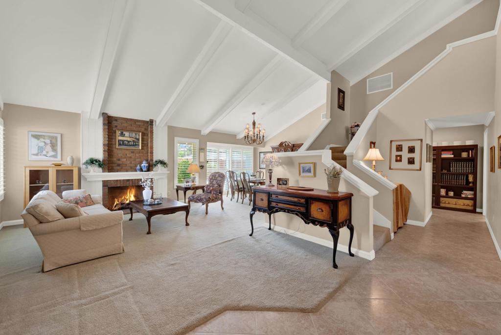 12475 Floresta Way - photo 7