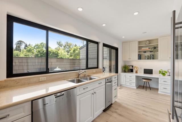 2142 Sand Hill Road, Menlo Park CA: https://media.crmls.org/mediaz/b4ed7efc-4398-4772-81c0-c6d11b7a31e3.jpg