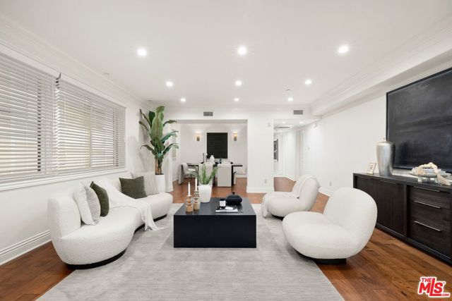 Drew Fenton | 11749 Goshen Avenue Los Angeles CA | MLS: 7520215 Drew Fenton | 11749 Goshen Avenue Los Angeles CA | MLS: 7520215