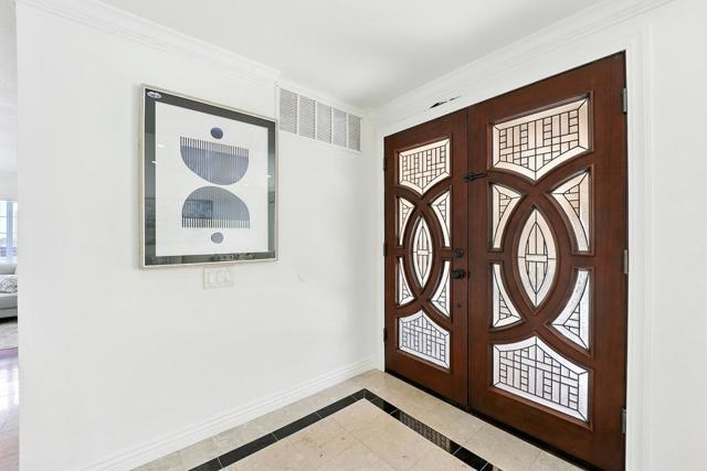 2507 Constellation Drive, Hayward CA: https://media.crmls.org/mediaz/b4ee2c1f-9536-44b4-be03-1f37b88d84fd.jpg