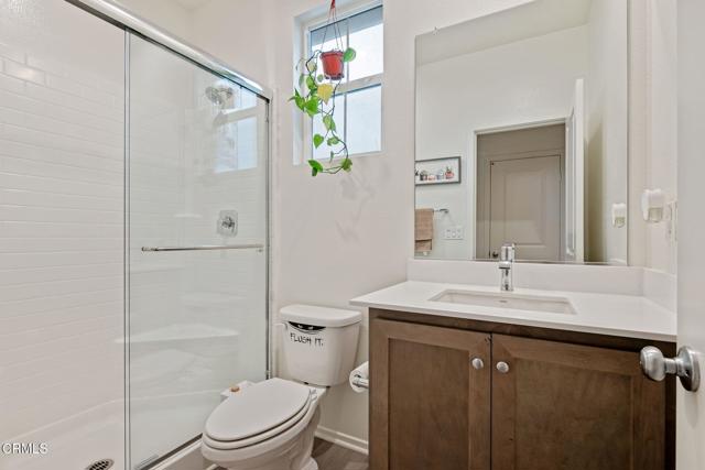 1926 S Pump House Lane, Santa Paula CA: https://media.crmls.org/mediaz/b4eef0f3-e19c-4bab-8783-2b7be8df371b.jpg
