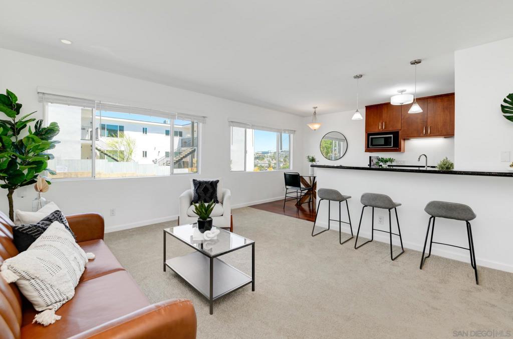 3907 Georgia St #7