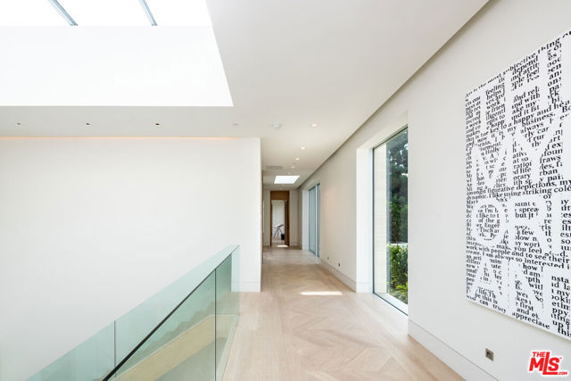 642 Perugia Way, Los Angeles CA: https://media.crmls.org/mediaz/b4f001bf-8b55-4c47-8df2-e687cf0a2485.jpg