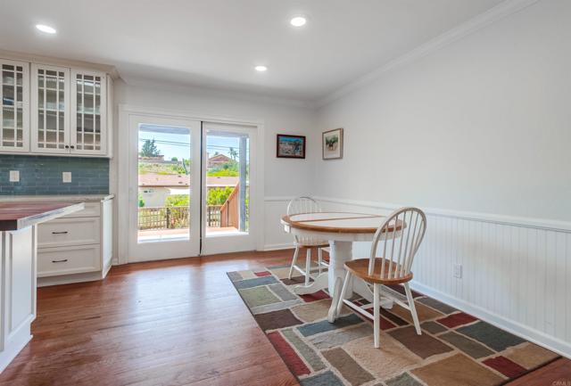 2167 Reineman Road, Fallbrook CA: https://media.crmls.org/mediaz/b4f23ebe-50ac-42b2-bc8d-d7e27ec4b170.jpg