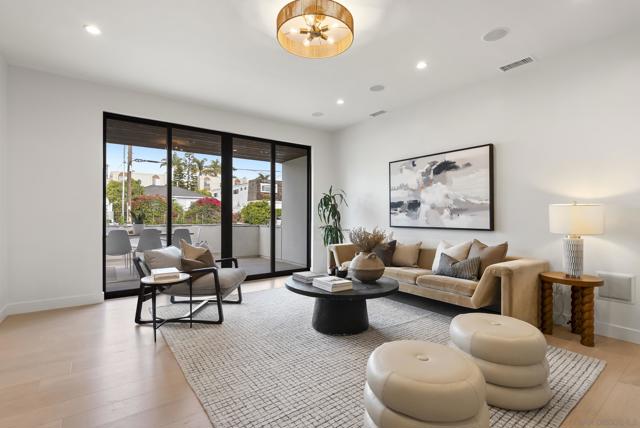 Image 4 of 46 For 1375 Pacific Beach Dr.