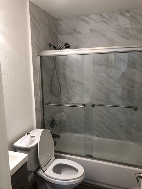 Image 5 of 7 For 1212 Azusa Street
