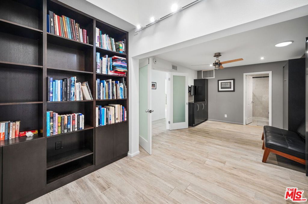 MLS #25612727 image #13