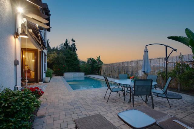 891 Antilla Way, San Marcos CA: https://media.crmls.org/mediaz/b4f85ce4-a224-4e25-84cd-a1256c47f787.jpg