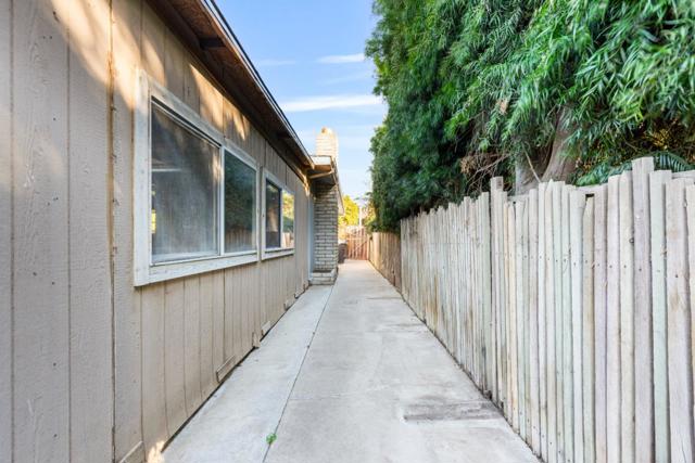 641 Main Street, Soledad CA: https://media.crmls.org/mediaz/b4f9fdbf-2ed6-476a-a383-982cd8de7539.jpg