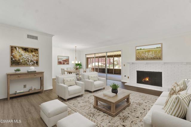 121 Ensenada Avenue, Newbury Park CA: https://media.crmls.org/mediaz/b4fa2463-b193-4c21-808c-3c09f7bcd52f.jpg
