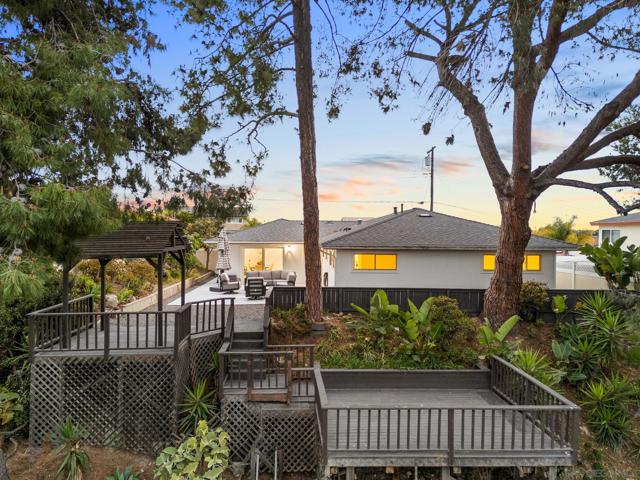 5632 Lone Star Drive, San Diego CA: https://media.crmls.org/mediaz/b4fac410-b0ab-446d-a7ec-eb4f0b5c4428.jpg