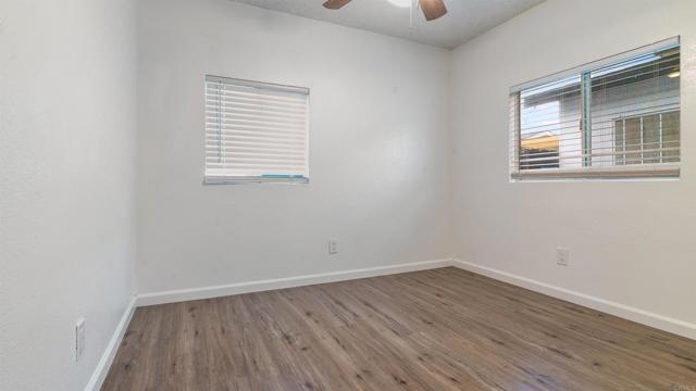 Image 13 of 31 For 4159 39th Street