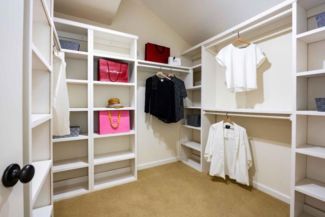 590 Military Way, Palo Alto CA: https://media.crmls.org/mediaz/b4fbbe0b-e016-4e63-a5c8-ffcb92df8d35.jpg