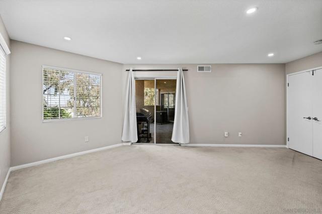 11325 Affinity Ct, San Diego CA: https://media.crmls.org/mediaz/b4fbfbc4-17b2-4c38-afd8-038520a06f9f.jpg