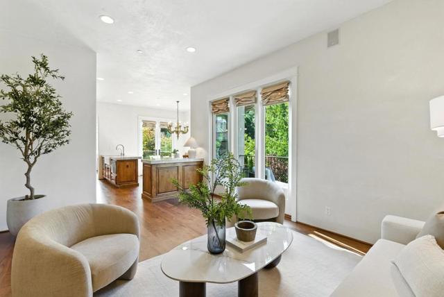 45 Sneckner Court, Menlo Park CA: https://media.crmls.org/mediaz/b4fc3429-2a67-42aa-9bbb-70ee50f068d7.jpg