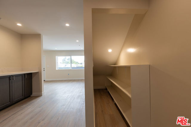 2656 W Carson Street, Torrance CA: https://media.crmls.org/mediaz/b4fd46e7-958d-4388-bc06-36cd4878524e.jpg