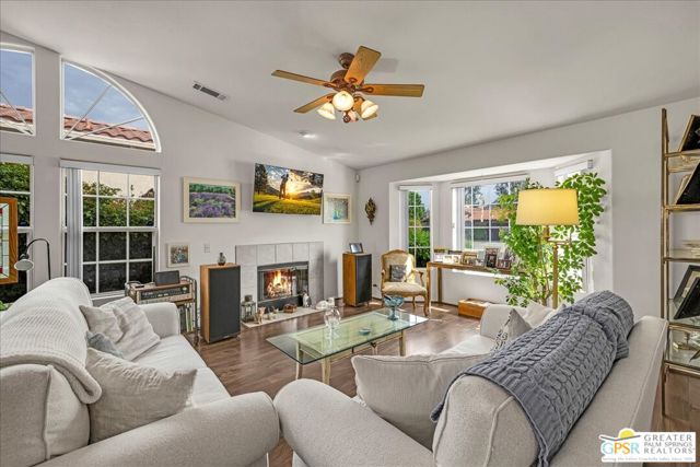 76954 Florida Avenue, Palm Desert CA: https://media.crmls.org/mediaz/b4fdd783-50d3-44b8-864d-3b23641963bb.jpg