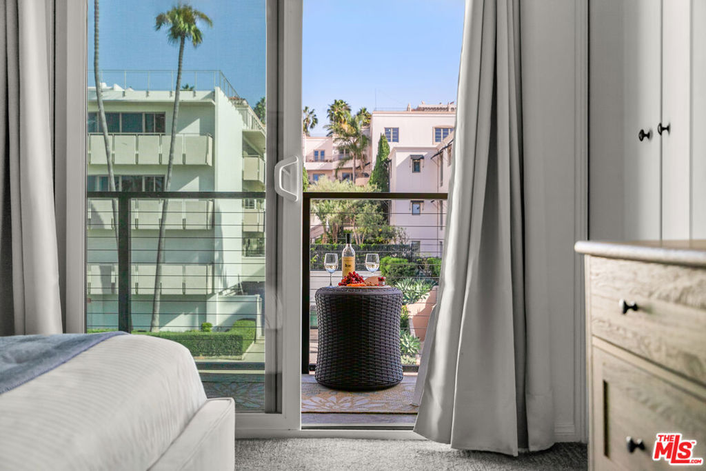 MLS #25522805 img 21