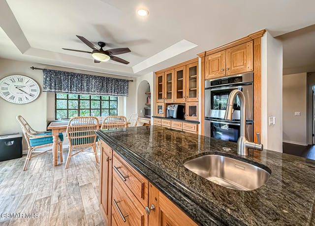 1832 Calle Salto, Thousand Oaks CA: https://media.crmls.org/mediaz/b4fe879c-cfbf-43bc-84b0-b7c782799744.jpg