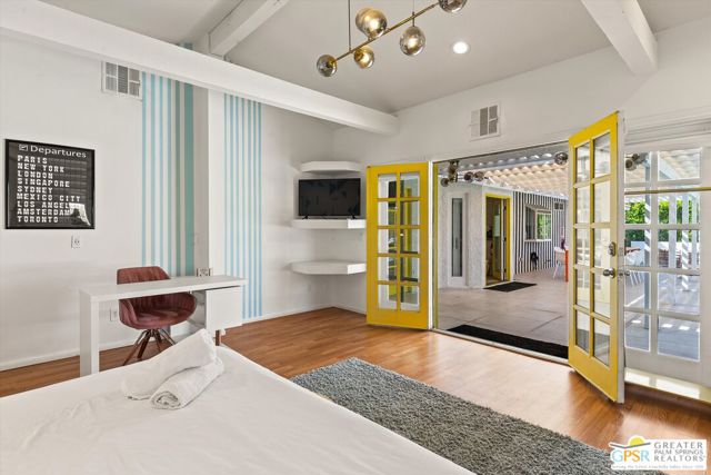 2880 E San Angelo Road, Palm Springs CA: https://media.crmls.org/mediaz/b4fff694-49dd-4582-852d-5cb19f281013.jpg