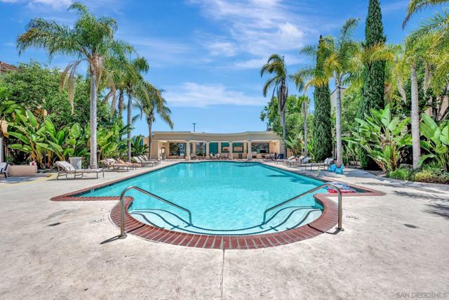 3985 Nobel Dr, San Diego CA: https://media.crmls.org/mediaz/b500c514-8d38-425b-b858-550f9679dbd2.jpg