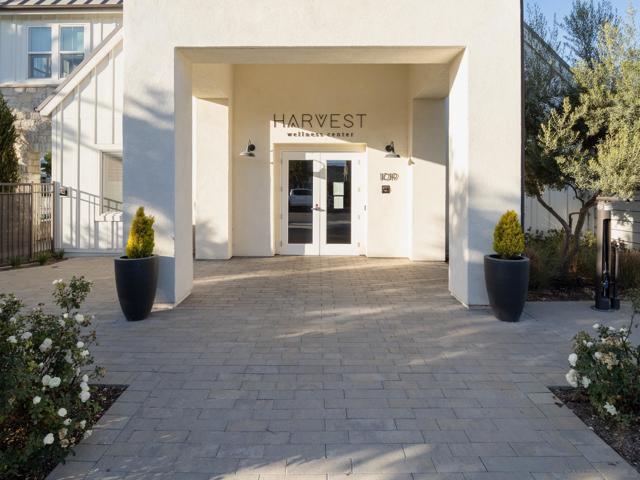 1904 Avenida Senecio, Chula Vista CA: https://media.crmls.org/mediaz/b5018794-8ecb-4a1f-820a-ea41f4fdf21a.jpg