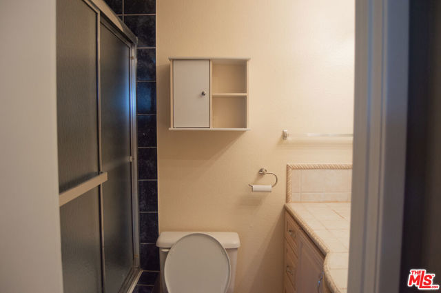 23901 Civic Center Way, Malibu CA: https://media.crmls.org/mediaz/b502b202-ee81-4919-a0c5-0ae6c2e5d779.jpg