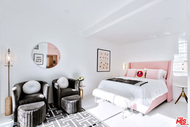 678 S Thornhill Road, Palm Springs CA: https://media.crmls.org/mediaz/b50316f6-bb6a-4777-b08b-7f05cae8ebee.jpg