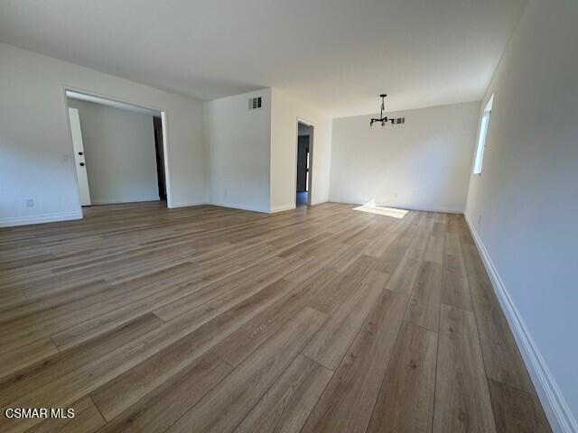 6507 Tamarind Street, Oak Park CA: https://media.crmls.org/mediaz/b5036faf-fb9f-479d-9118-d26e3167a356.jpg