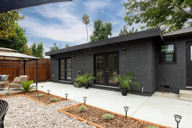 Image 3 for 5432 Morella Ave, Los Angeles, CA 91607