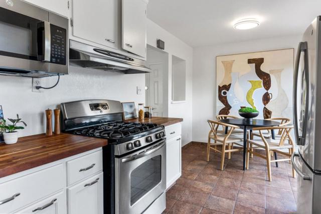 2204 Lobert Street, Castro Valley CA: https://media.crmls.org/mediaz/b507e7f5-6b61-41f9-83a5-6397bbc5ea96.jpg