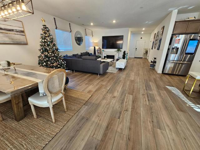 Image 8 of 32 For 4033 Haflinger Way