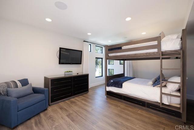 Detail Gallery Image 20 of 36 For 1632 Brahms Rd, Cardiff By The Sea,  CA 92007 - 4 Beds | 4 Baths