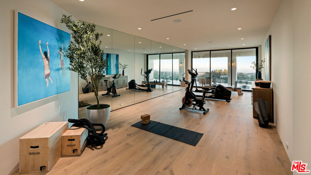 MLS #25570957 img 44