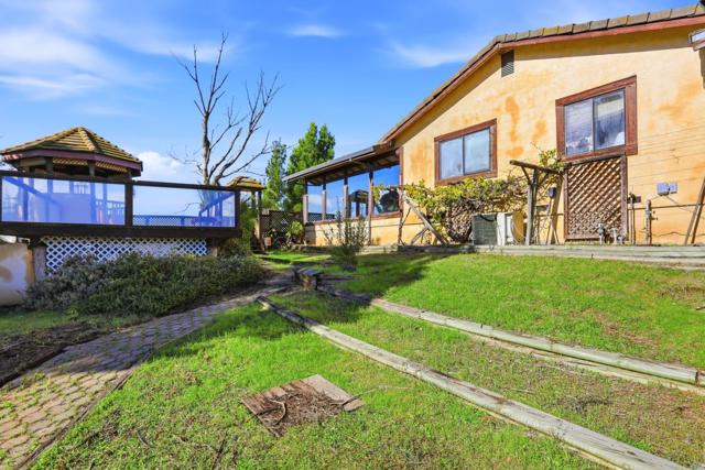 9019 Doubletree Lane,  CA: https://media.crmls.org/mediaz/b50b112d-5038-4255-a55b-4663207614f7.jpg