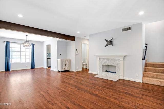 Detail Gallery Image 6 of 27 For 260 Mar Vista Ave #2,  Pasadena,  CA 91106 - 2 Beds | 2/1 Baths